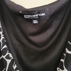 2 Dresses Size 22w and 3x